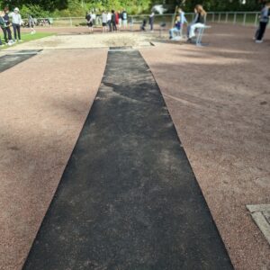 Station: Weitsprung -->